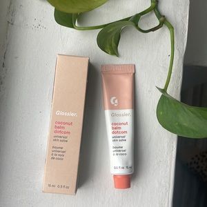 Glossier Coconut balm dotcom OG formula